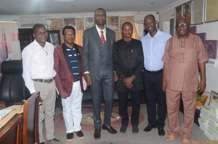 Meeting with the Vice Chancellor, Ekiti State University, Prof Edward Olorunsola Olanipekun and his team – (3rd  from the left)