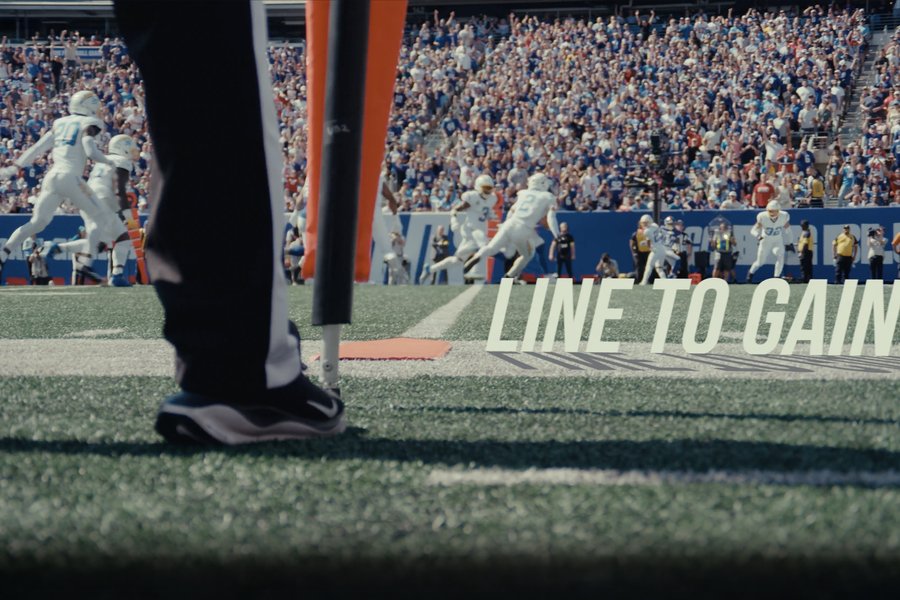 The line to gain graphic has replaced the chain gang.