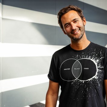 Jason Silva headshot