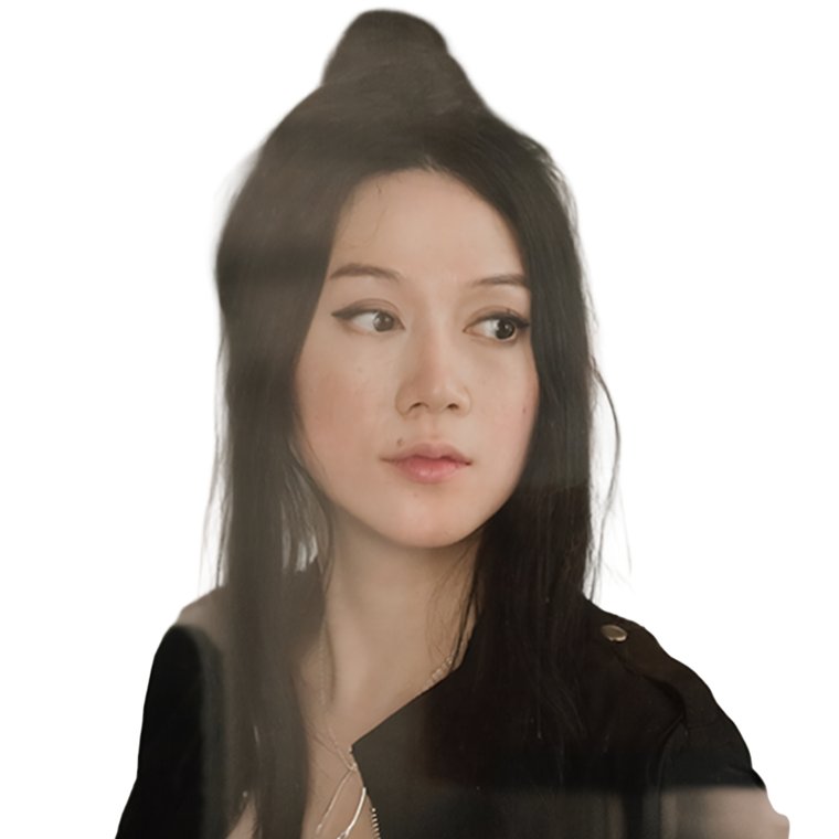 Photograph of Sougwen Chung