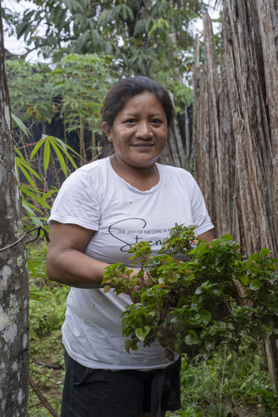 Nohora Janet Trujillo Ramos in her garden.
