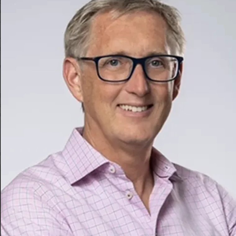 Photograph of Jamie Van Leeuwen